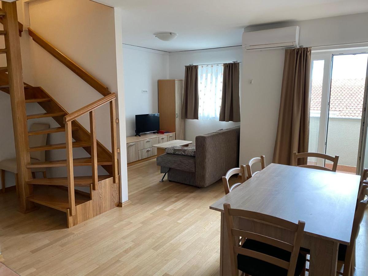 Apartmani Funda 볼 외부 사진