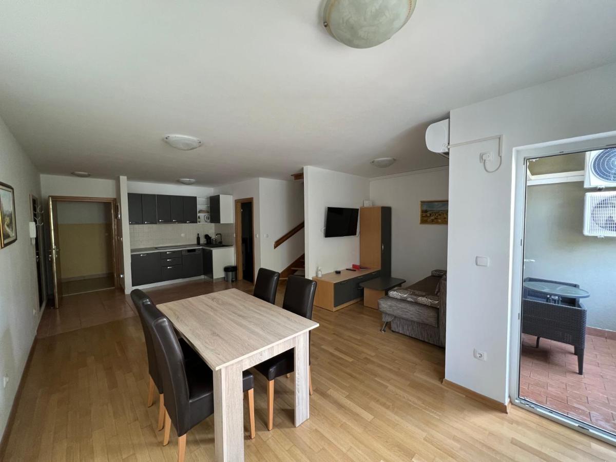 Apartmani Funda 볼 외부 사진